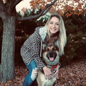 Meet your Posher, Amanda